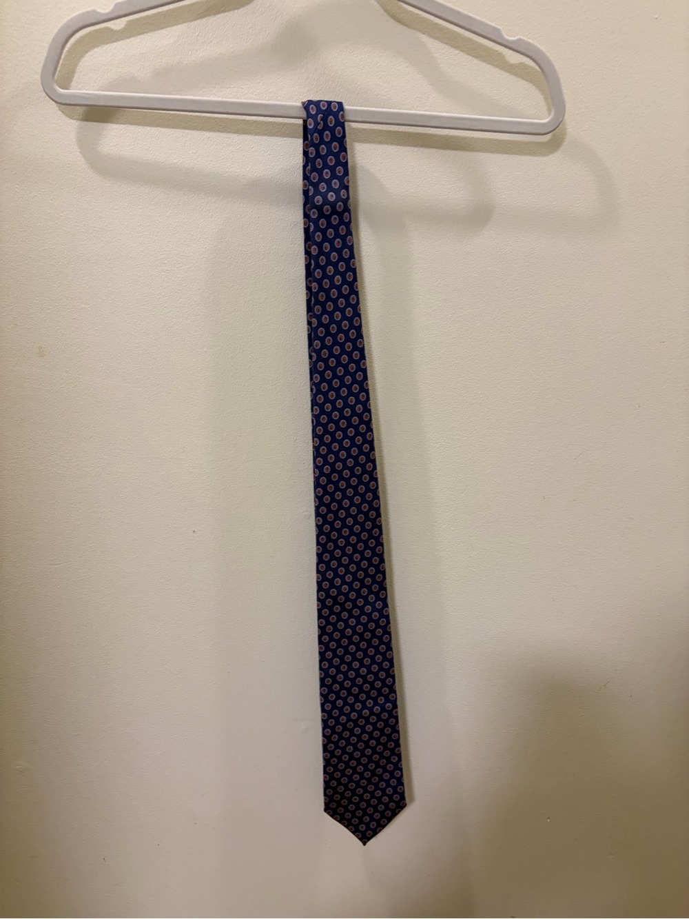 Drakes Navy Blue Silk Tie with orange and Light Blue Medallions - Picture 4 of 10